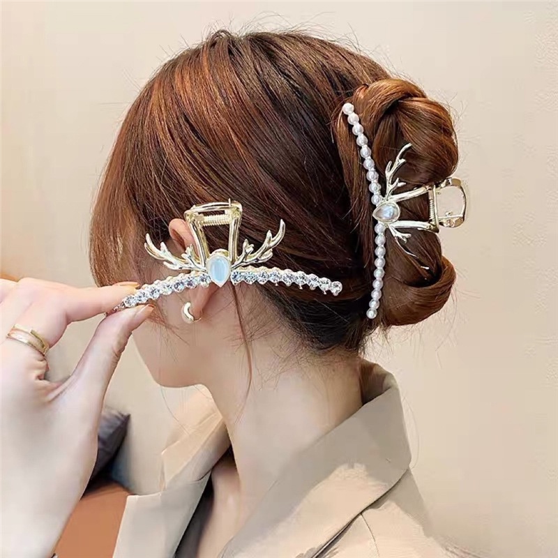 Kẹp Tóc Kim Loại Hình Hoa Đính Ngọc Trai Nhân Tạo Phong Cách Hàn Quốc