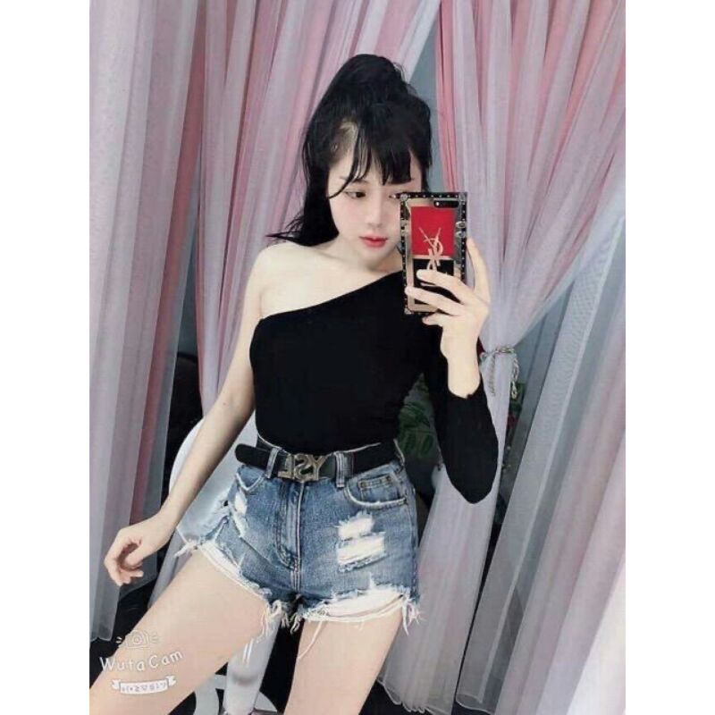 Áo lệch vai dài tay 1 ống sexy