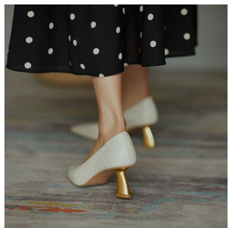 New White Fashion Female High Heel Shoes Only French V Mouth Elegant Cat With Mouth Shoe