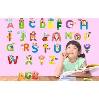 Decal tranh dán tường bảng chữ cái tiếng anh kèm tên thú tiếng anh cho bé