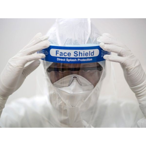 Face Shield - kính chống giọt bắn không bám hơi nước và bụi bẩn