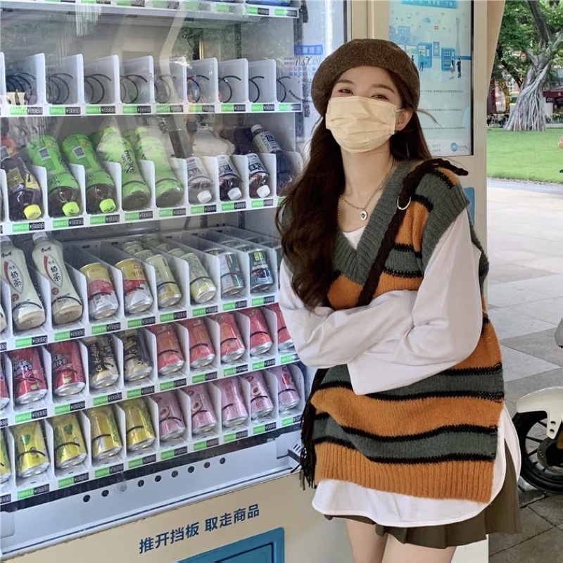 Áo gile len sọc ngang dáng dài ulzzang