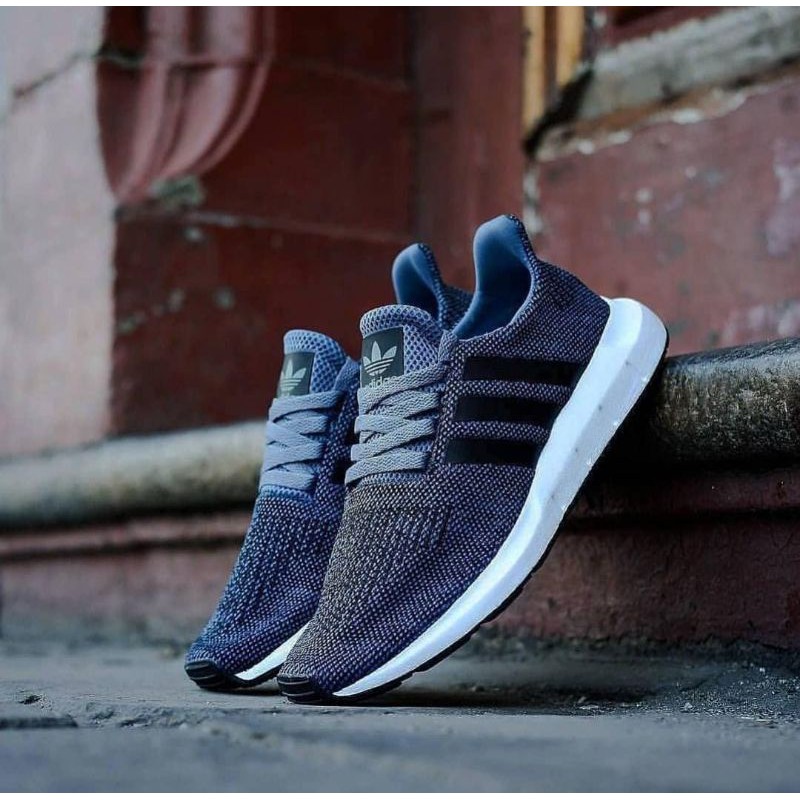 Giày Bata Adidas Swift Run Thời Trang Năng Động