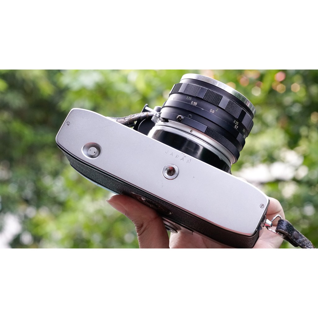 Máy film cổ Minolta SR-1 kèm lens 55mm f1.8