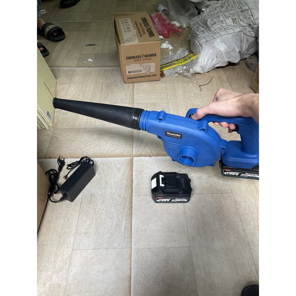Máy thổi hút bụi pin MKT CÔNG SUẤT 1300W KÈM ĐỦ PHỤ KIỆN 2PIN 10CEL DUNG LƯỢNG CAO