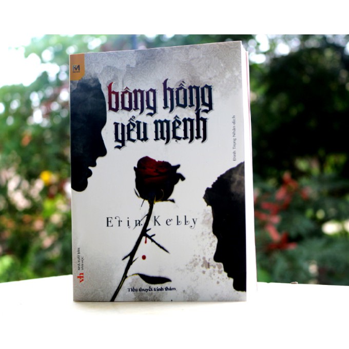 Bông Hồng Yểu Mệnh
