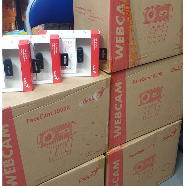 [Mã 1511ELSALE hoàn 7% đơn 300K] Webcam Genius Facecam 1000X - HD siêu nét Hỗ trợ học trực tuyến Có Micro | BigBuy360 - bigbuy360.vn