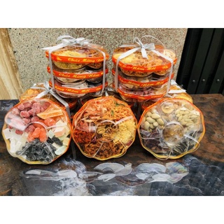 Set khay khô mix vị + mứt mix vị + hạt dưa mix 3 tầng món ăn vặt ngày tết
