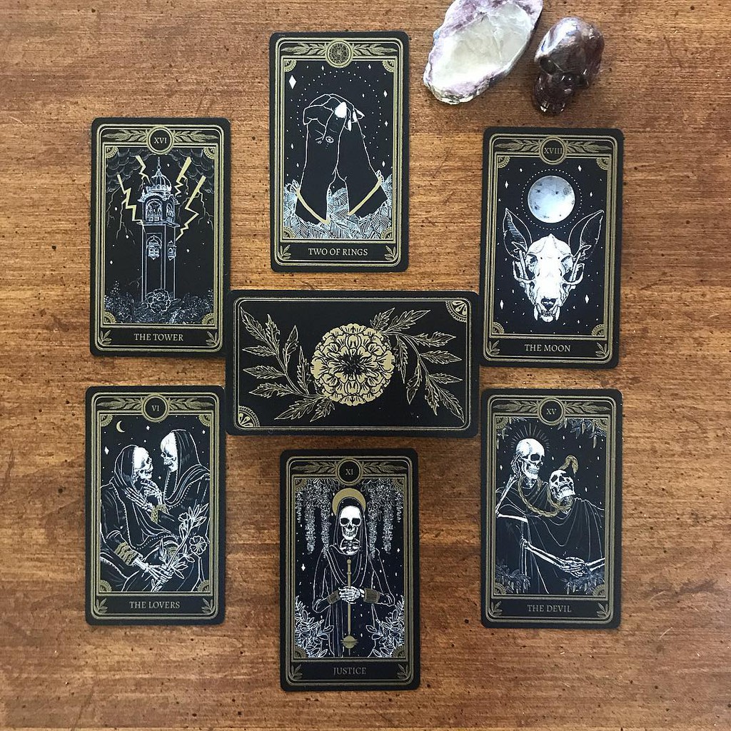 Bài Marigold Tarot Classic Second Edition