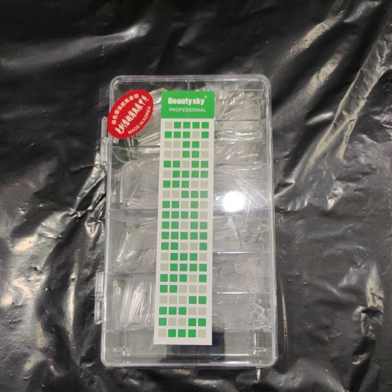 Móng úp hình thang Beauty Sky