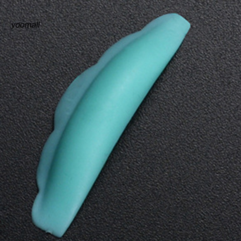 Tấm silicone mềm hỗ trợ nối mi chuyên dụng
 | BigBuy360 - bigbuy360.vn