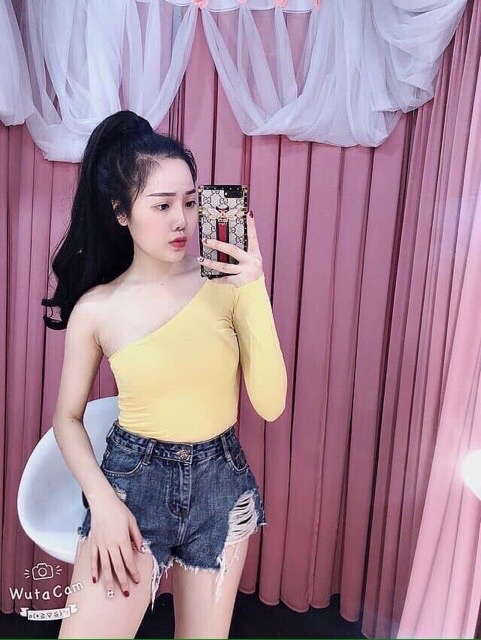 áo thun nữ dài tay lệch vai, kiểu 1 ống sexy | BigBuy360 - bigbuy360.vn