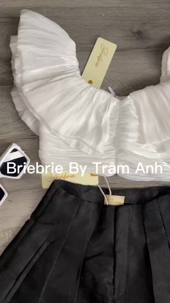 Set áo trễ vai + quần Briebrie cao cấp chât liệu gấm tapta, sang chảnh (bán tách set) - 260 | BigBuy360 - bigbuy360.vn