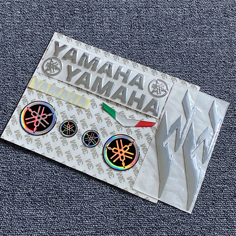 Miếng dán Logo 3D trang trí bình xăng xe máy Yamaha Logo R1 Yamaha YZF-R1 Boday
