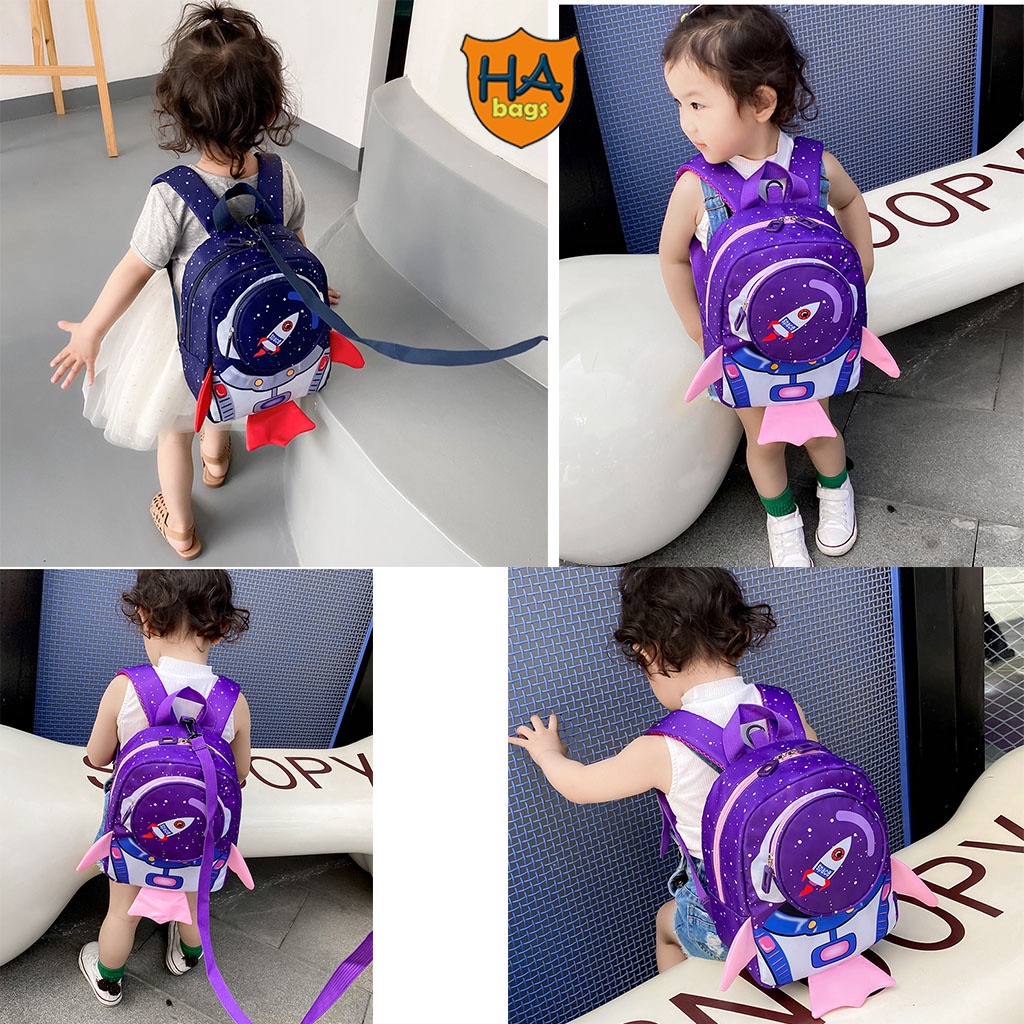 Balo cho trẻ mầm non siêu nhẹ HABAGS  kích thước 21x21x10cm, kiểu dáng tàu vũ trụ, có dây chống lạc HA1008