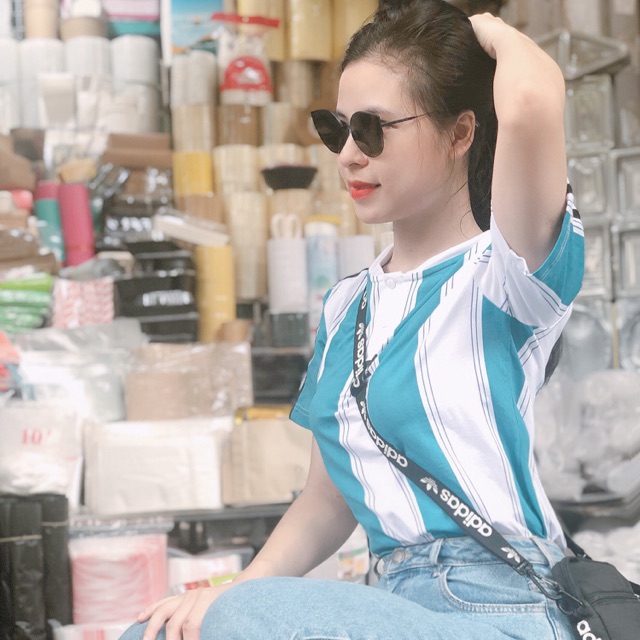 Áo das trắng sọc xanh