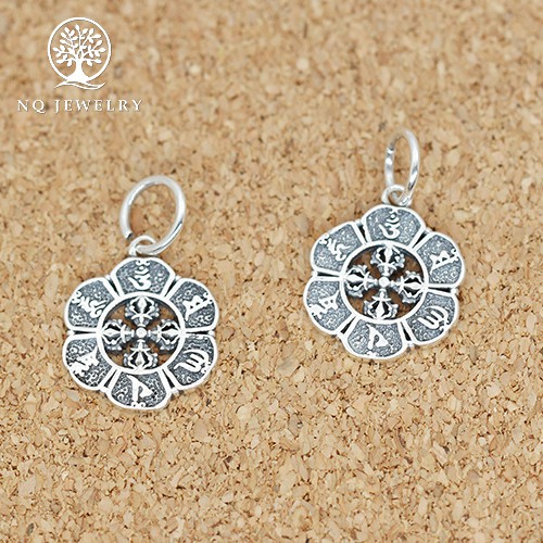 Charm bạc chữ thần chú hoa treo - NQ Jewelry