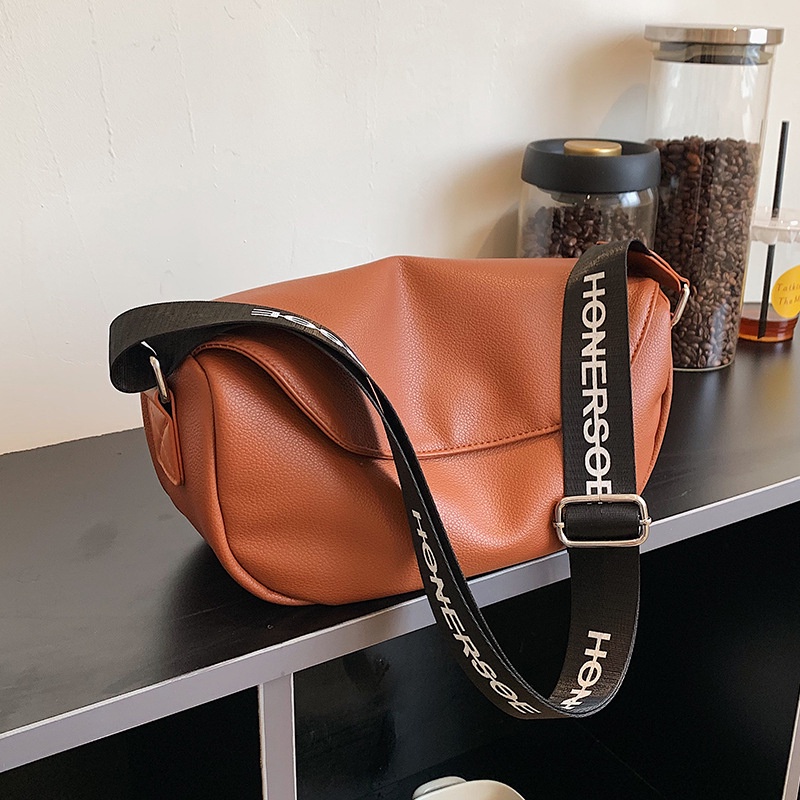 Túi Đeo Vai In Chữ Thời Trang Cho Nữ