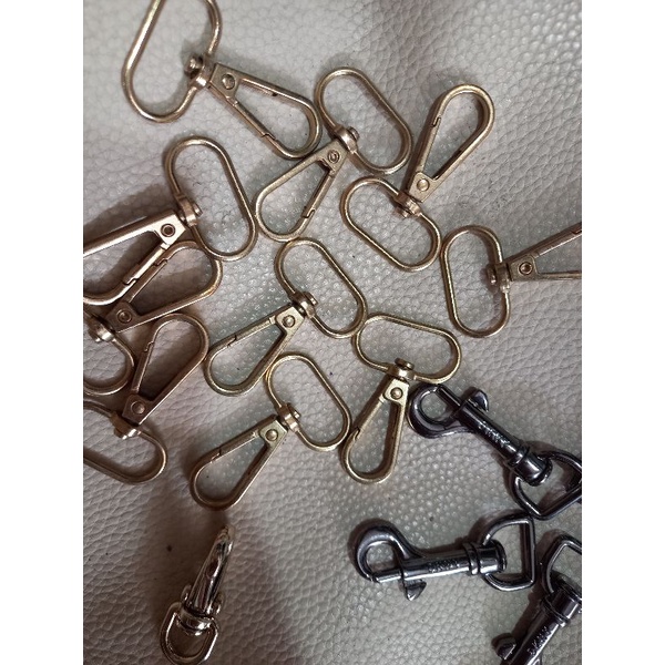 Khoen móc khóa càng cua  giá chỉ từ  20k/10 cái