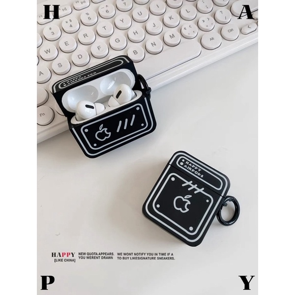 Case Airpod 1/2/Pro/3 Hình Hộp Trắng Đen In Hình Quả Táo