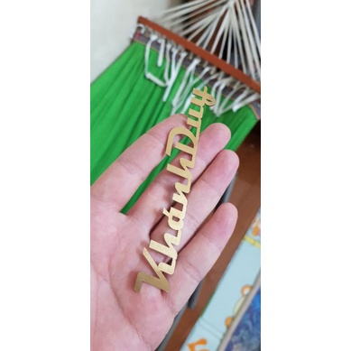 logo kim loại thiết kế theo tên