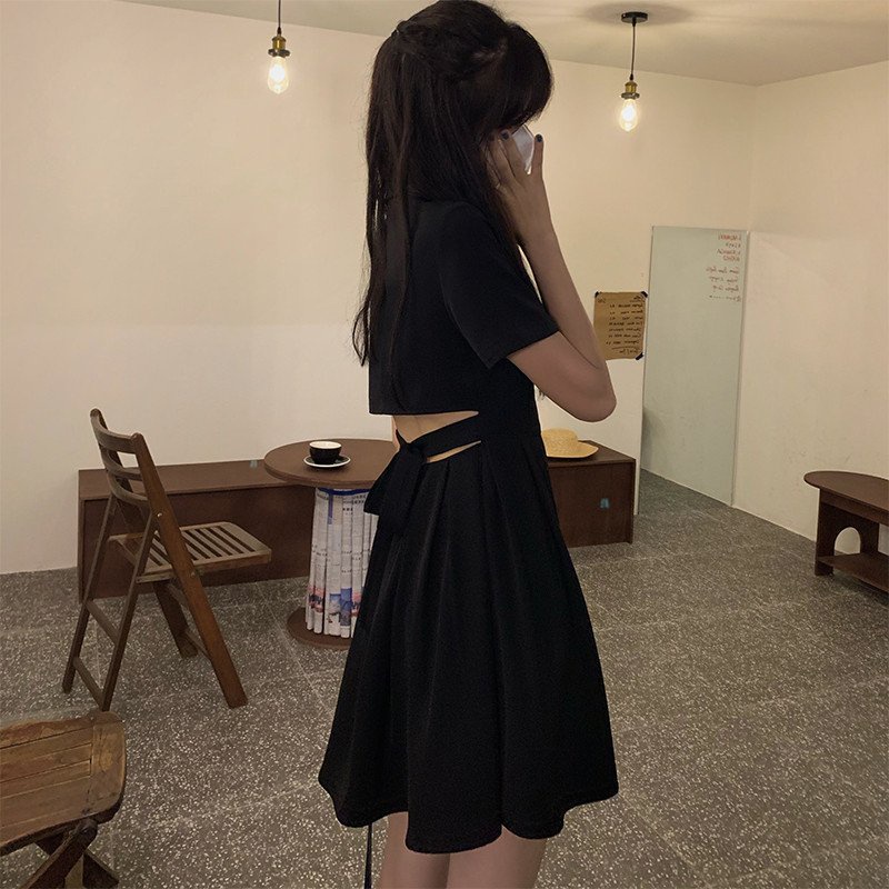 Váy sơ mi logo khoét lưng MEMN 1082 mã 002