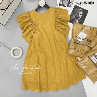 Váy suông xốp vàng