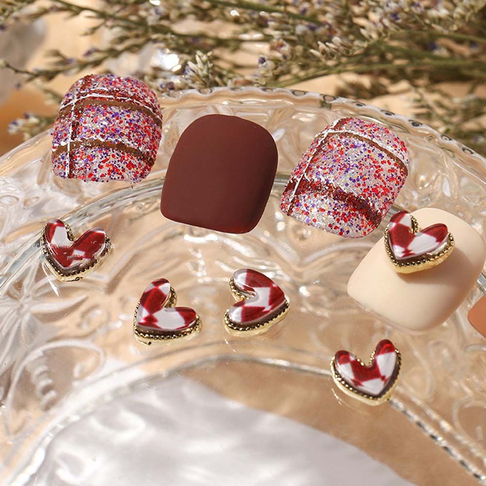 [Hàng mới về] Phụ kiện trang trí móng tay hình trái tim 3D xinh xắn DIY