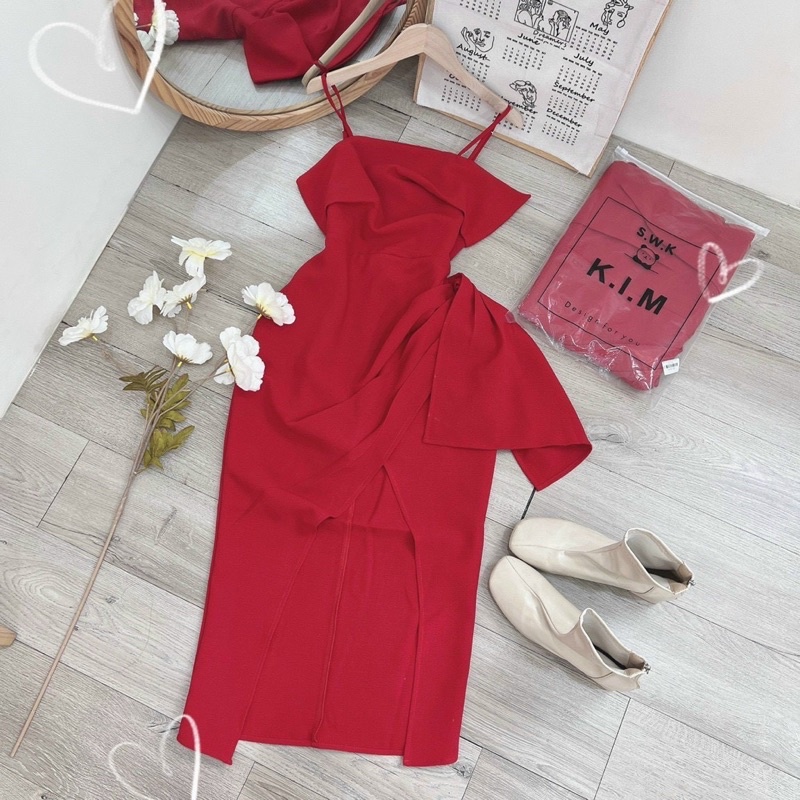 đầm dây xếp li bèo ngực ( hàng thiết kế)