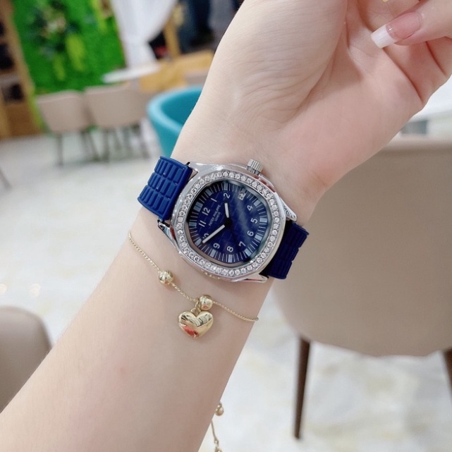 Đồng hồ nữ fa.teck,dây silicone cao cấp | BigBuy360 - bigbuy360.vn