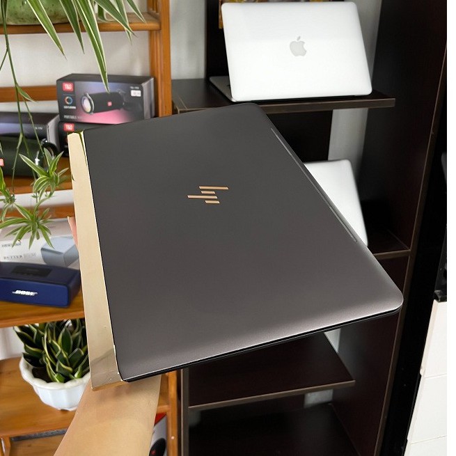 [Siêu Phẩm] Laptop HP Spectre G1 13 Pro Core i5 7200U/ Ram 8Gb/ SSD 256Gb/ siêu mỏng đẳng cấp .