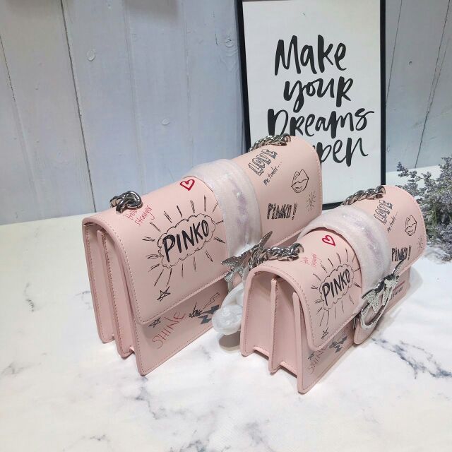 Túi Pinko