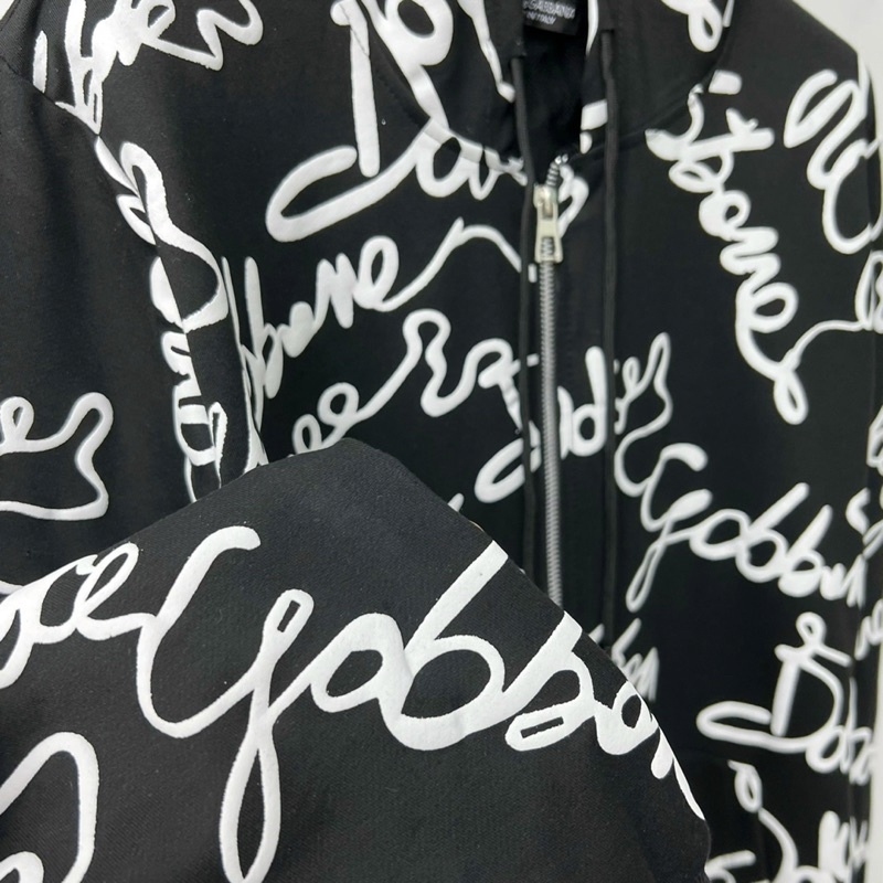 Áo khoác hoodie nam nữ Dolce dập chữ nổi quanh áo khoá zip kéo chất vải nỉ cotton dày dặn bao cháy phố