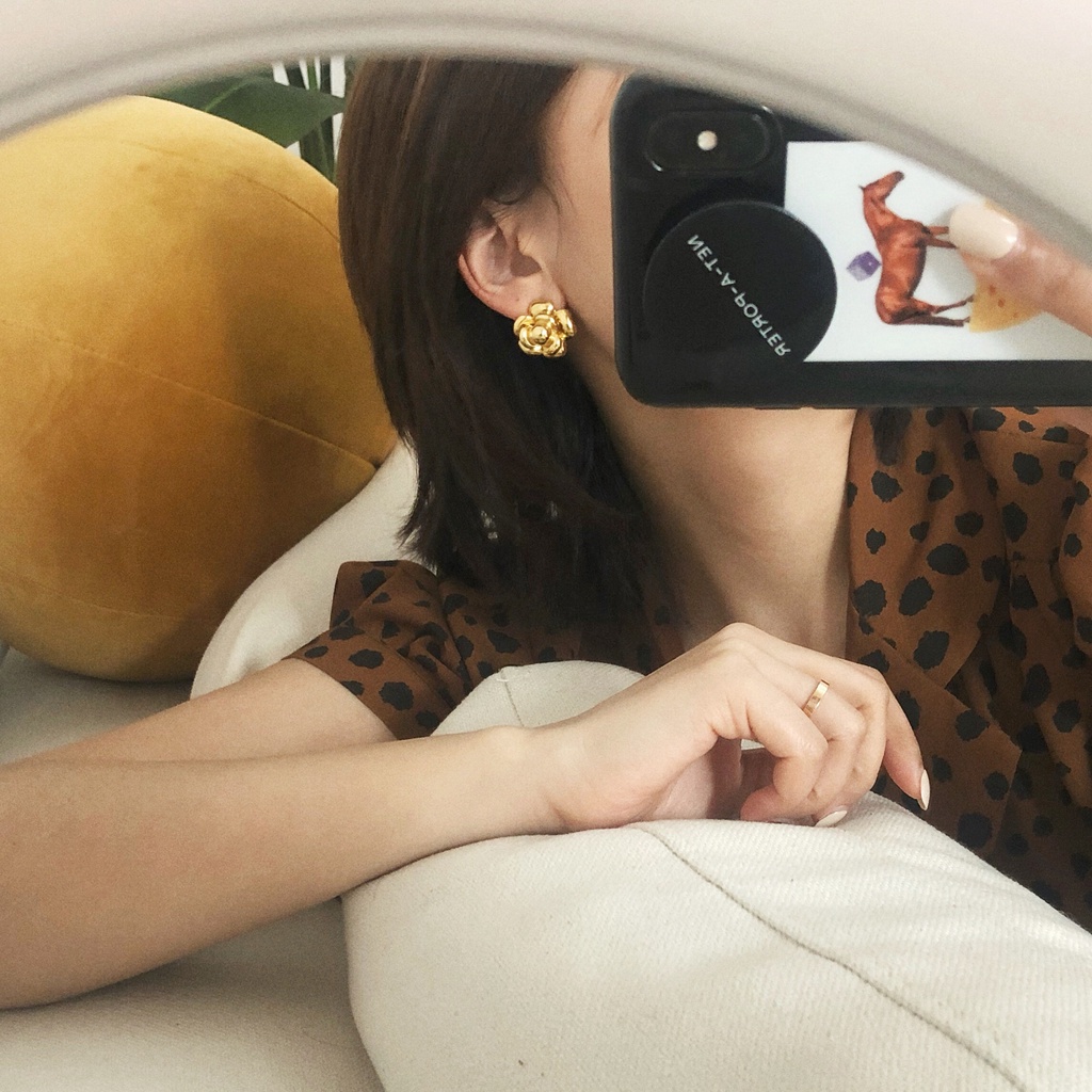 Khuyên Tai Hình Hoa Trà Cổ Điển Phong Cách Pháp Cổ Điển