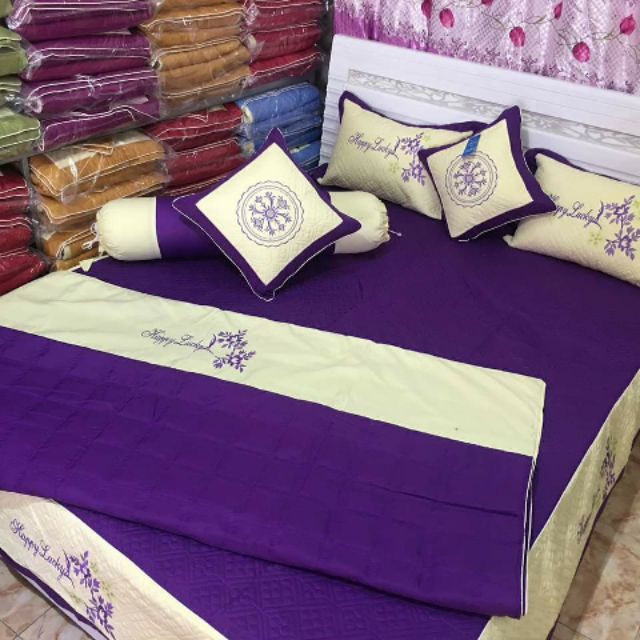 Bộ chăn ga gối satin cao cấp happy lucky Boss Decor