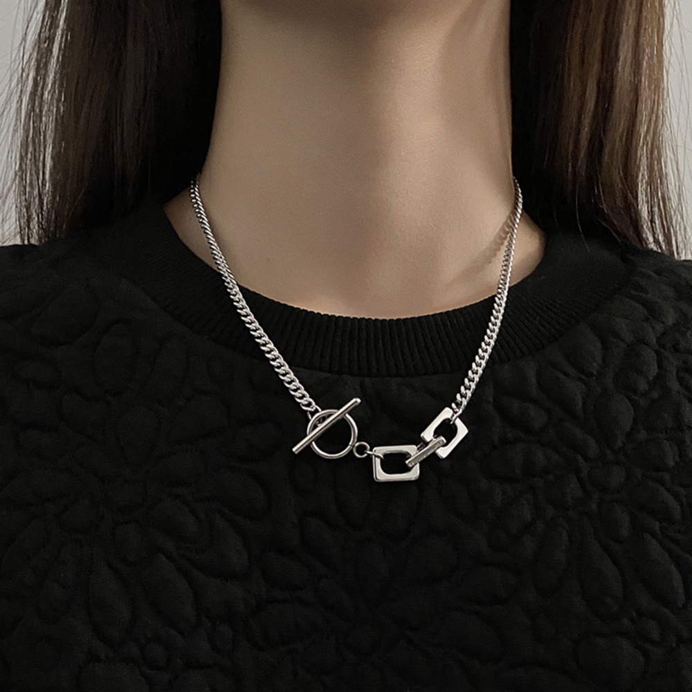 Vòng cổ kim loại mặt hình vuông phong cách hip hop đường phố