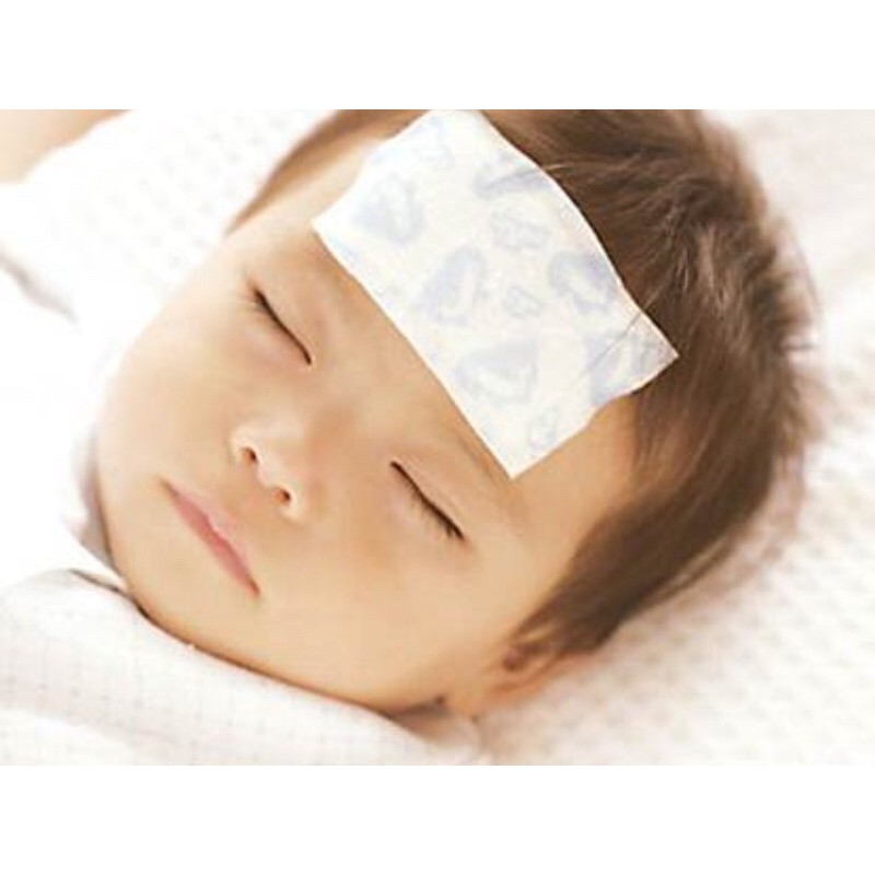 Miếng dán hạ sốt Pigeon cho bé 0m+ hộp 12 miếng