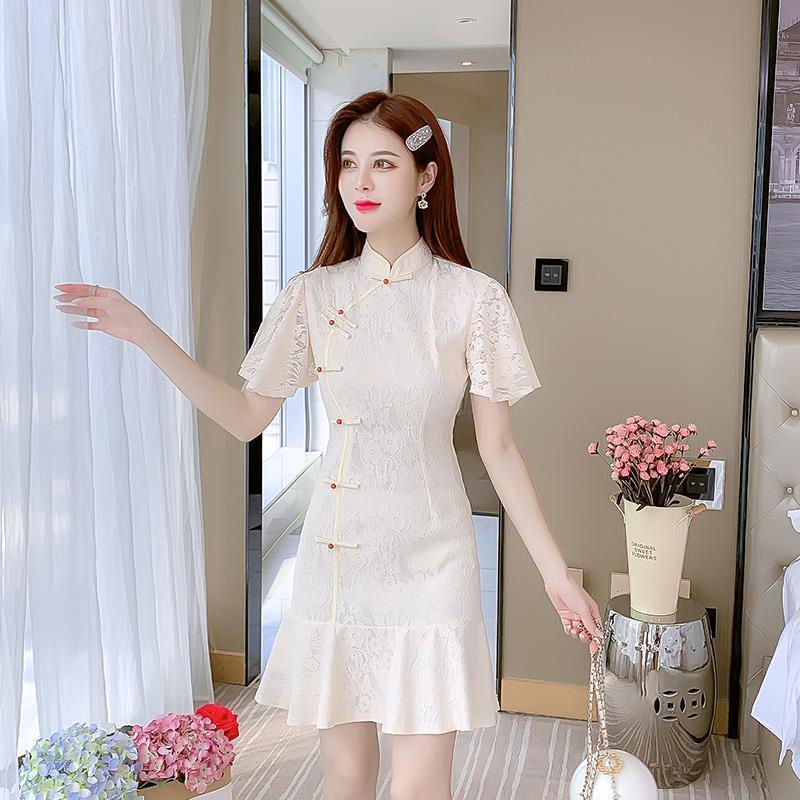 ✴đầm ren sườn xám đuôi cá