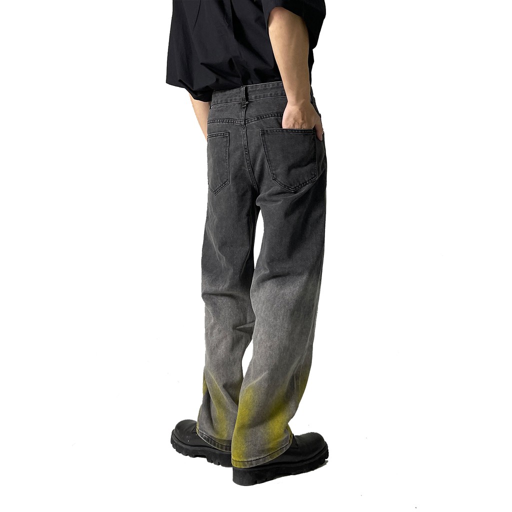Quần ZOMBIE® Ombre Wash Straight Jeans - Black