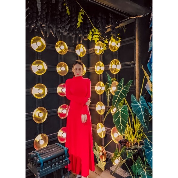 THANH LÝ VÁY LEN HÀNG