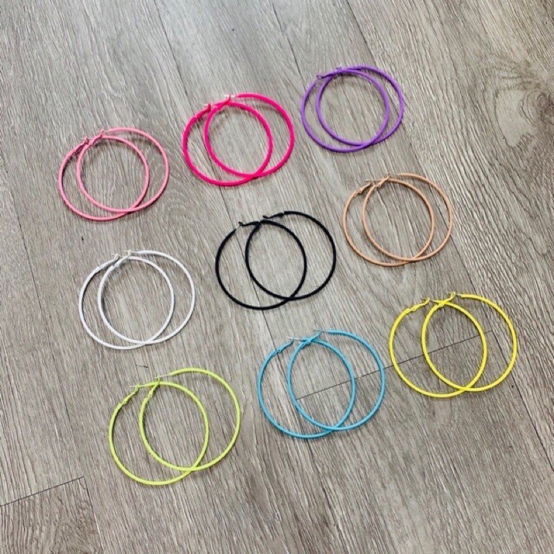 KHUYÊN TAI TRÒN NEON 7cm NHIỀU MÀU SẮC