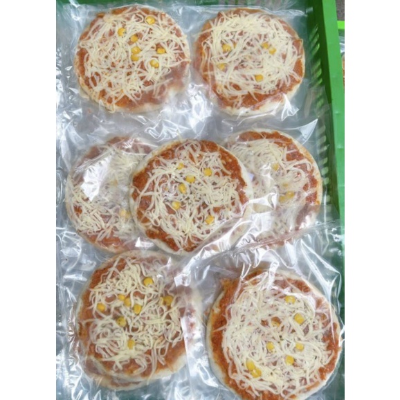 Pizza làm sẵn size 17❤️SHIP HOẢ TỐC HÀ NỘI❤️PIZZA có 3 vị xúc xích, bò bằm, thập cẩm. chỉ việc quay lò vi sóng, áp chảo | BigBuy360 - bigbuy360.vn