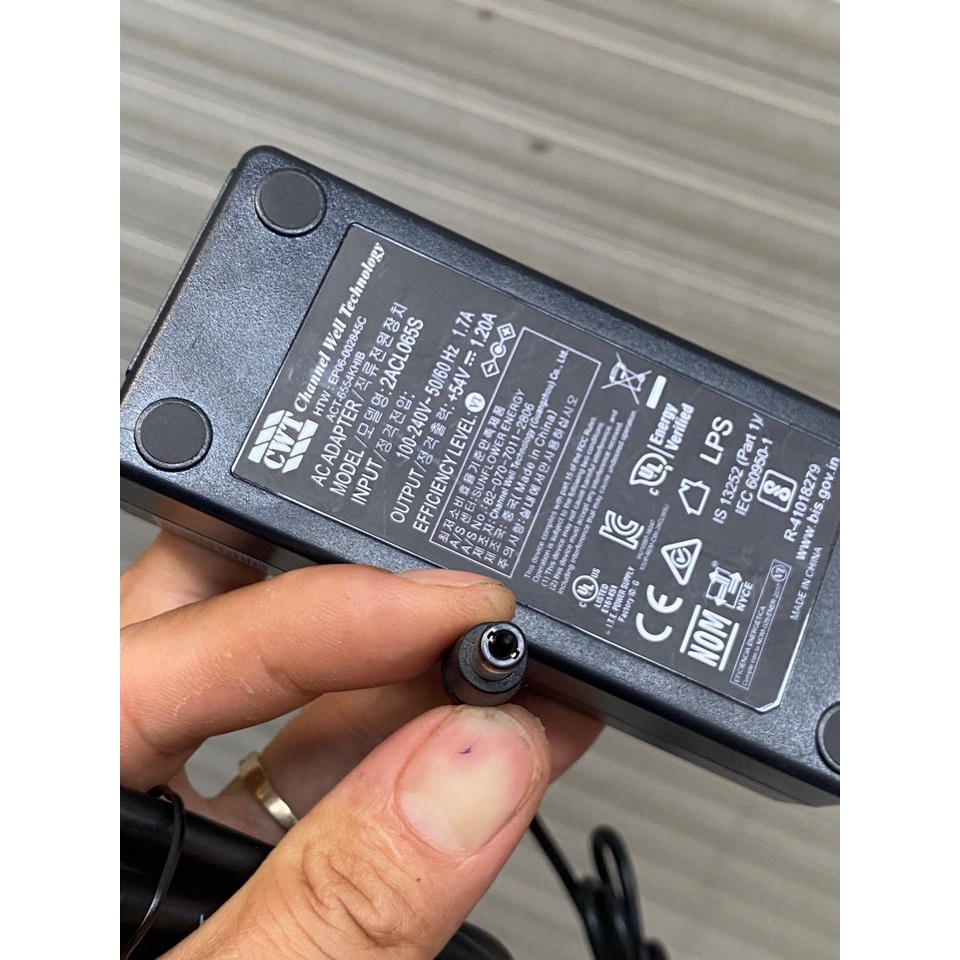 Adapter nguồn Switch PỎE 54v 1.2a chính hãng