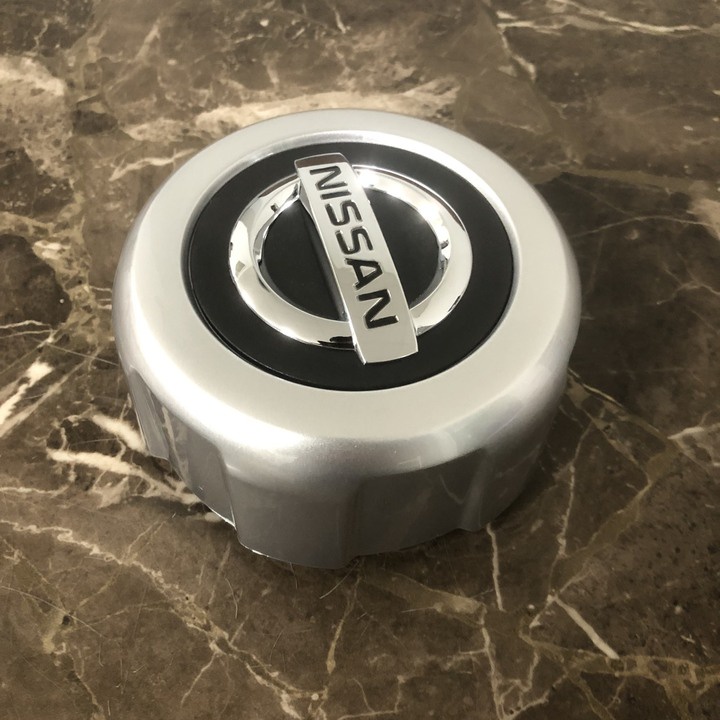 Logo chụp mâm, ốp lazang bánh xe ô tô Nissan, đường kính chân cài 12cm, cao 5cm, chất liệu nhựa ABS