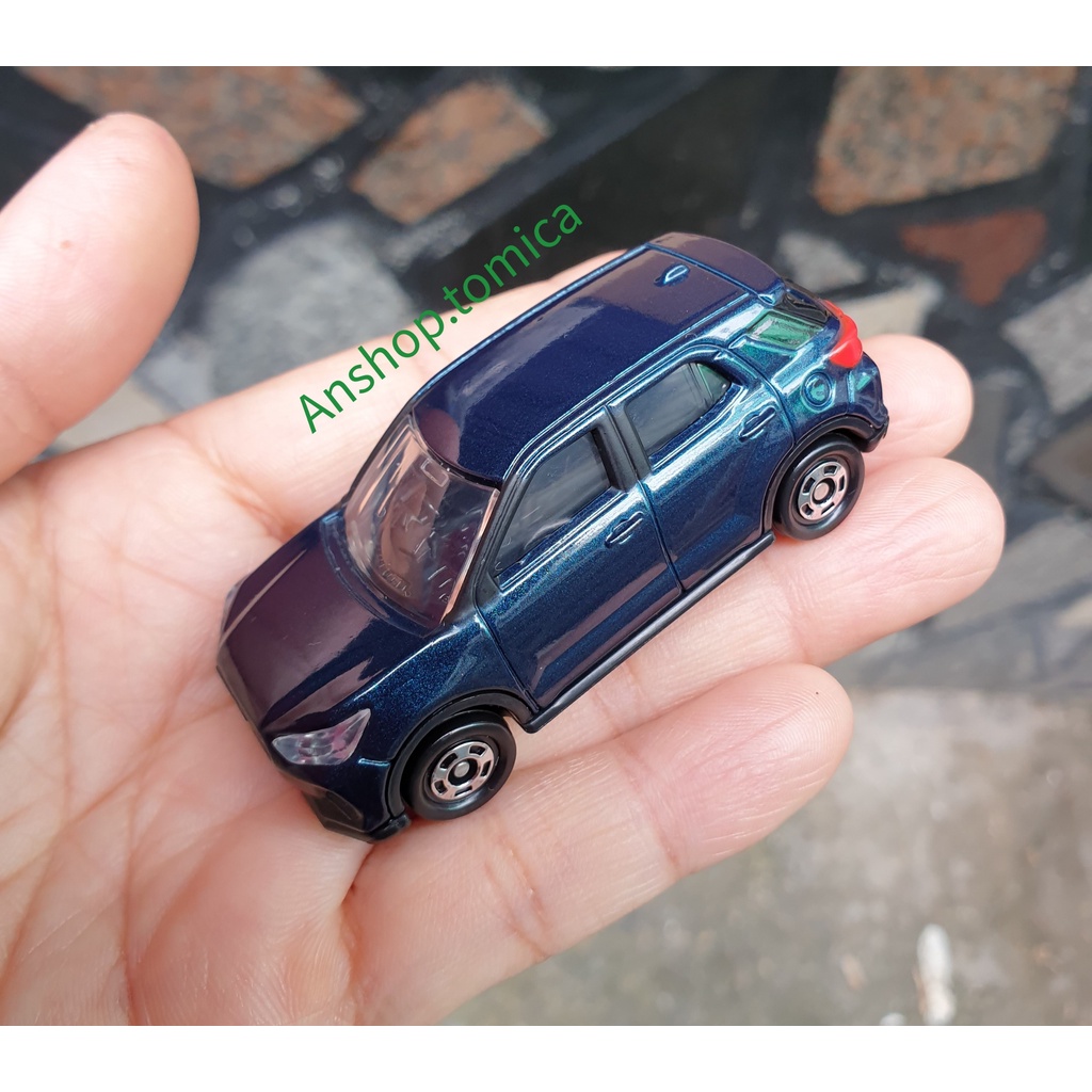 Xe mô hình tomica Nhật Bản - Daihatsu Rocky