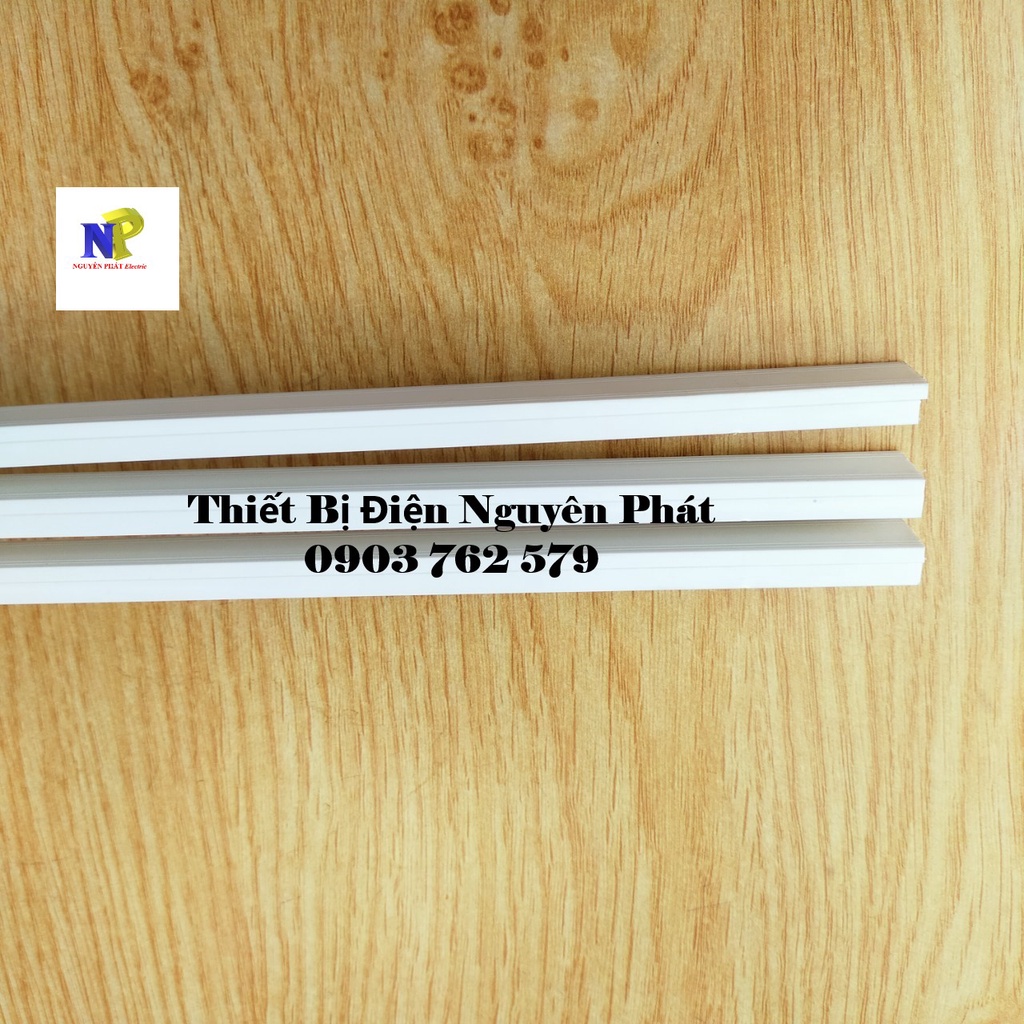 Nẹp Luồn Dây Điện Vuông 1 Cây 1m7 Có Đủ Size