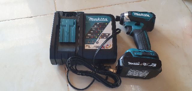 Máy Bắn Vít  Makita  XDT 13