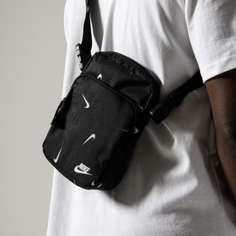 Túi đeo chéo N I K E logo