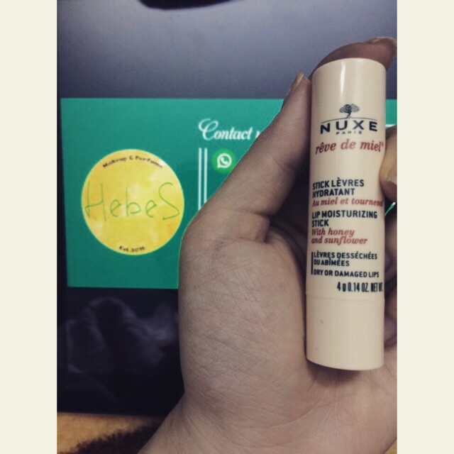 Son dưỡng môi nuxe