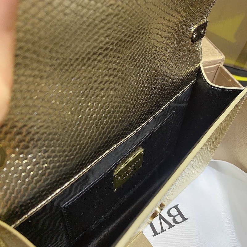 Túi ánh bạc BVL GARI size 20cm fullbox sang xinh đình đám đẹp mê hồn🍸